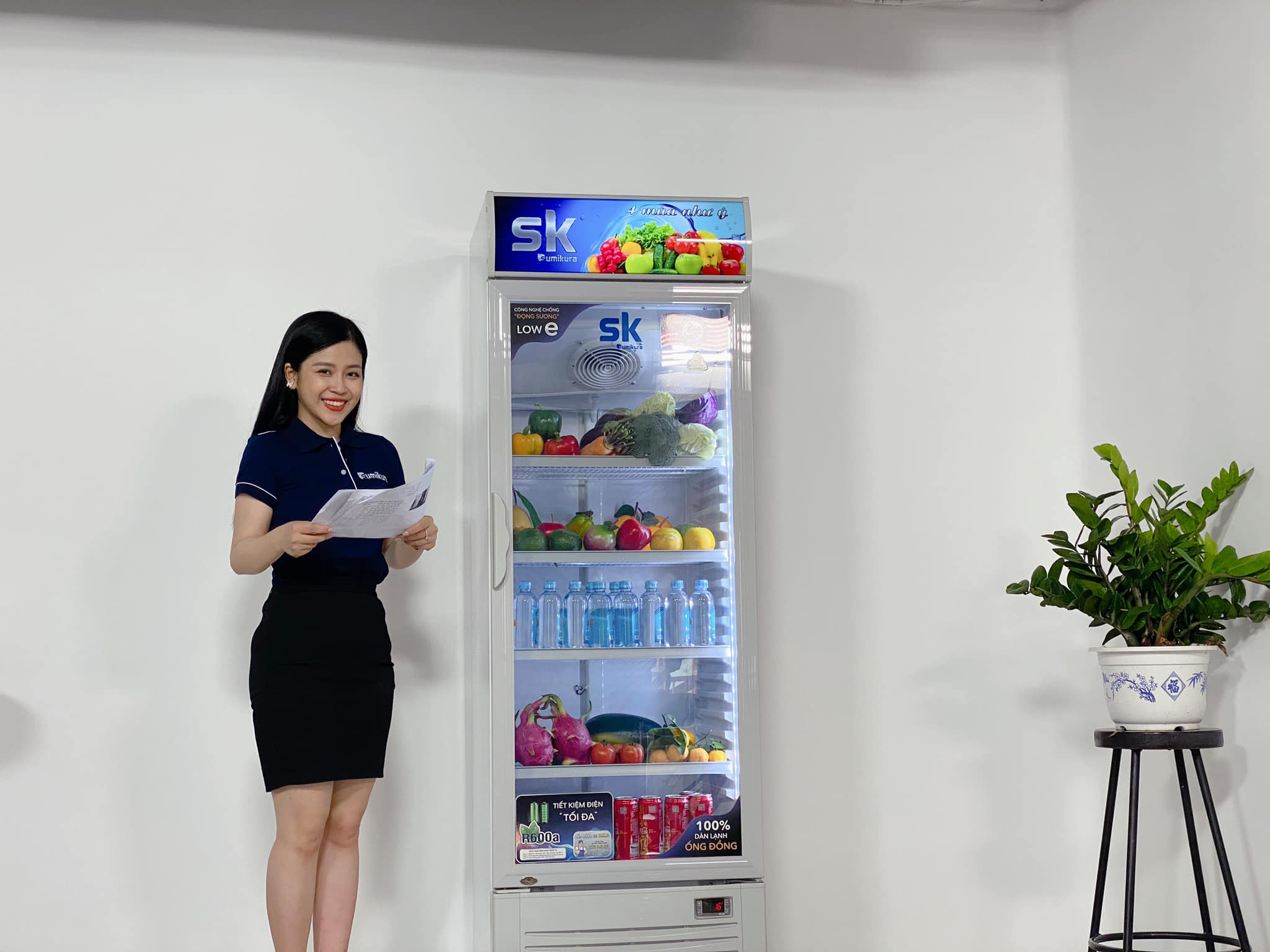 Chiến dịch quay phim giới thiệu sản phẩm tủ mát cùng người mẫu, MC Cao Vy