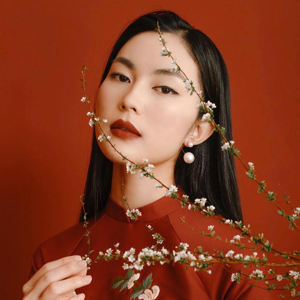 Helly Tống